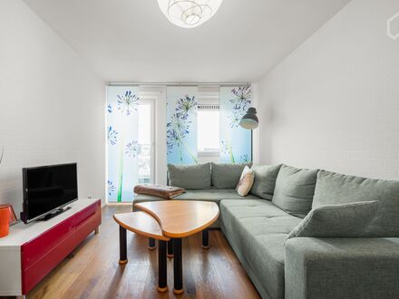 Helle, schön ausgestattete Zeitwohnung in Köln-Ehrenfeld | Modern & nice suite in Cologne-Ehrenfeld
