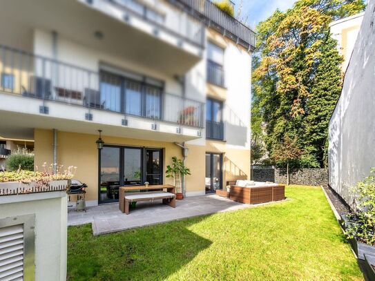 Charming and comfortable apartment with garden in a very central & quiet location, Frankfurt - Amsterdam Apartments for…