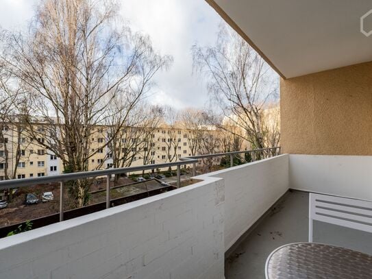 Awesome, perfect studio with balcony in Schöneberg