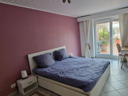 Nice apartment in Dusseldorf with large sunny terrace | Appartment with big terras