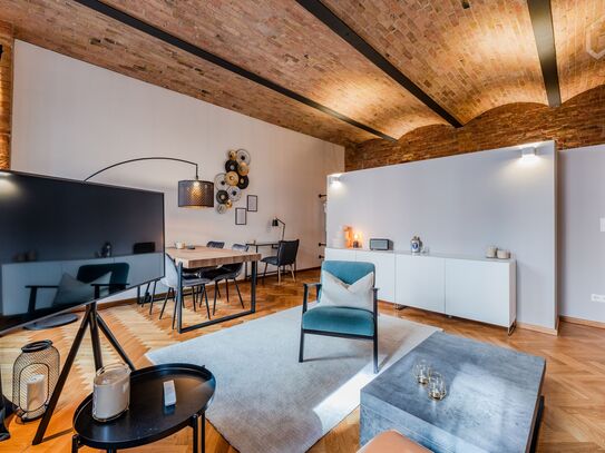 Design Loft Industrial inkl. Tiefgarage und Balkon Prenzlauer Berg Berlin