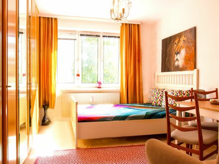 Friedrichshain:1 Zimmer in 3-Zimmer-WG. schicke, schöne Wohnung in der Nähe vom Boxhagener Kiez