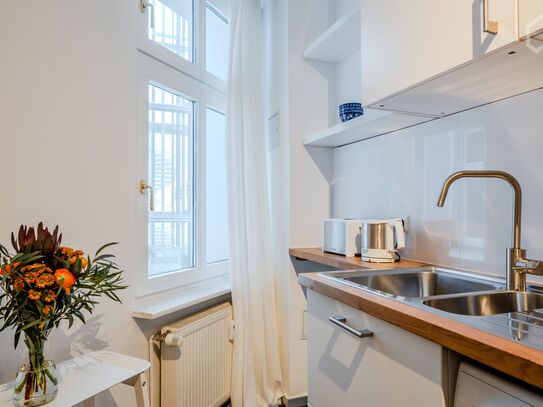 First occupancy! Chic living studio in the middle of Prenzlauer Berg