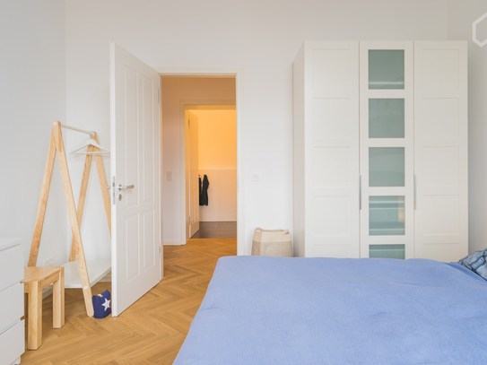 Generous apartment near Charlottenburg Palace