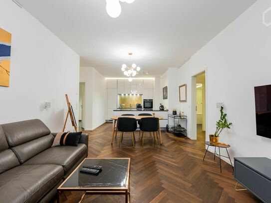 Moderne 3-Zimmer-Wohnung, 2 Bäder, gelegen in Friedrichshain