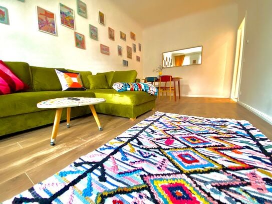 Colorful apartment in Schillerkiez, Neukölln. 2 min walk to everything you need