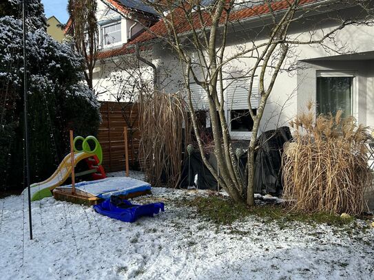 Befristete Untervermietung. Doppelhaushälfte, ideal für Familien