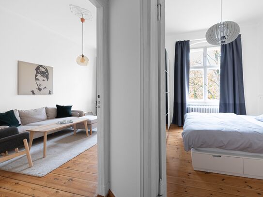 Stylische 2-Zimmer-Wohnung in Berlin mit Balkon, moderner Einbauküche & großem Bad mit Fußbodenheizung