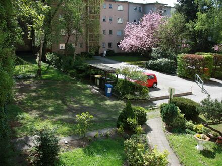 Gemütliche vollmöblierte Wohnung am Rathaus-Charlottenburg