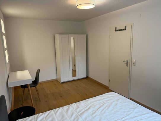 cozy freshly renovated Furnished 2-Room Apartment in Nuremberg, Nurnberg - Amsterdam Apartments for Rent