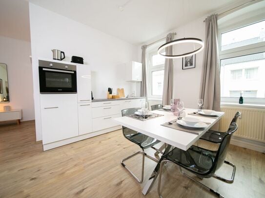 Superior Apartment | 70 QM | 3 ROOM | Central | Kitchen, Neuss - Amsterdam Apartments for Rent