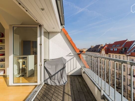 Neat loft in quiet street