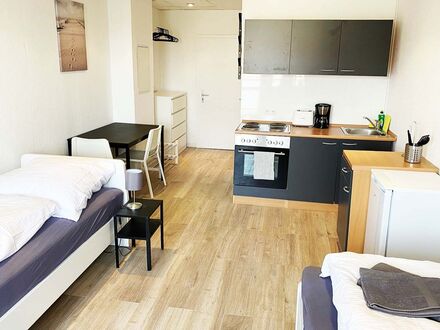Gemütliche work & stay Wohnung mit Balkon | Cosy work & stay apartment with balcony