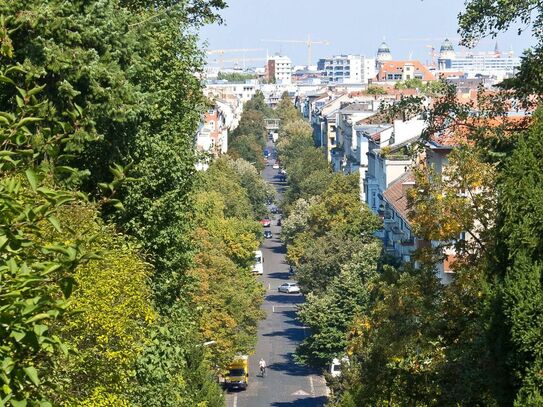 Sunny studio with a balcony – centrally located in Kreuzberg