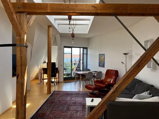 Great loft conveniently located, great view!