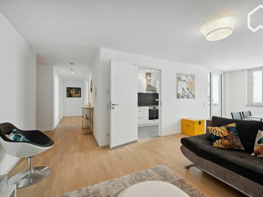 Luxus-Loft modern und hochwertig eingerichtet mit viel Platz I Mercedes I Stuttgart I Küche I Kinder I Home Office