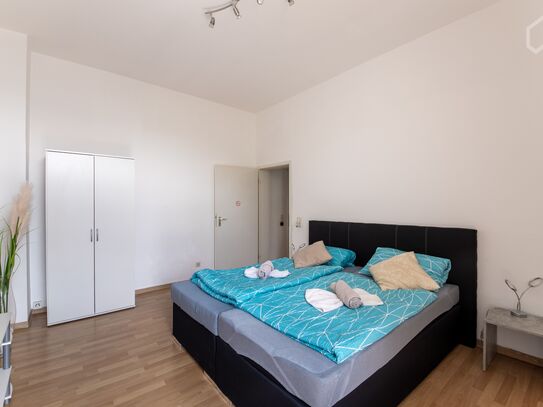 Spacious & new studio in Wuppertal