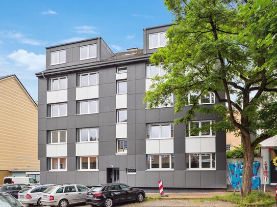 Co-Living: A bright, very modern and new quality furnished shared apartment close to Alster