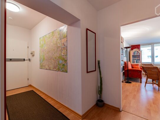 Awesome location! Stylish 2-bedroom apartment on the Bellevue S-Bahn