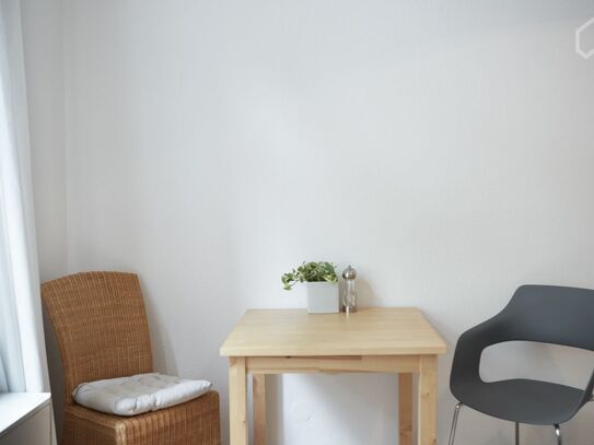 Charming renovated apartment in Cologne - Sülz, Koln - Amsterdam Apartments for Rent