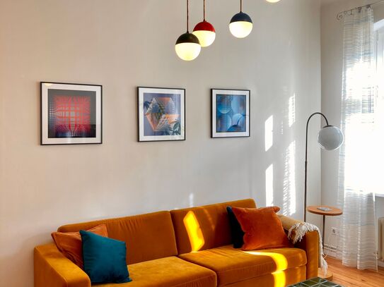 Fully furnished, elegant, cozy & light-drenched designer apartment near Savigny Platz & Ku'damm