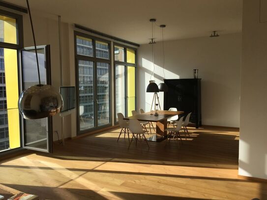 Modern living-loft in Frankfurt am Main