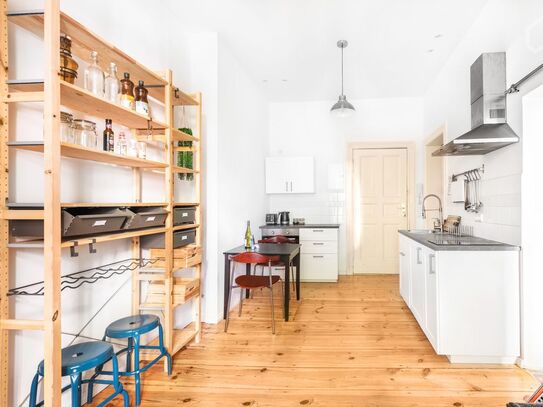 Great Apartment with a Balcony in Berlin-Kreuzberg, Berlin - Amsterdam Apartments for Rent