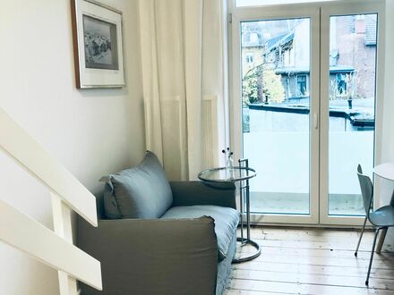 Jugendstil Apartment mit Balkon in Oberkassel