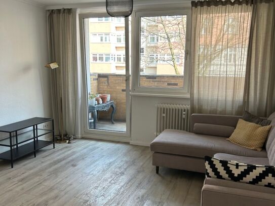 Häusliche und helle Wohnung auf Zeit mitten in Wedding (Berlin)