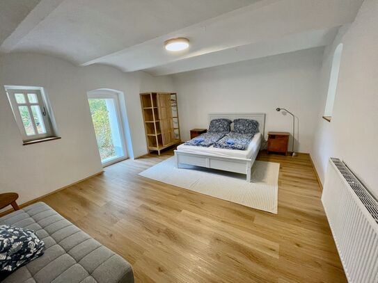 Cute & neat suite in Dresden