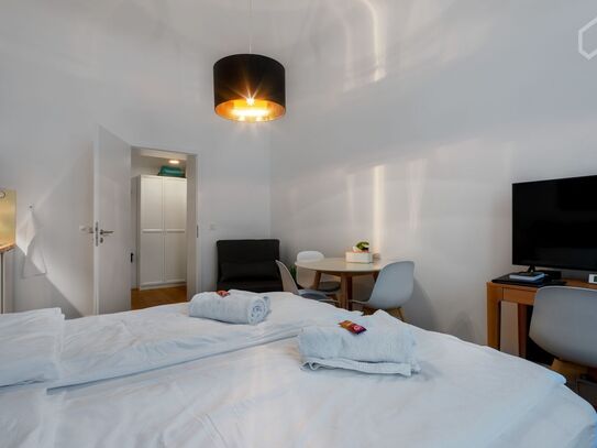 Beautifully furnished and cozy studio near Königsallee in Dusseldorf, Dusseldorf - Amsterdam Apartments for Rent