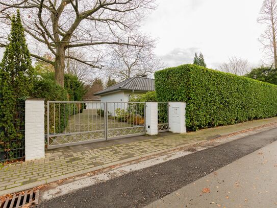 Guest suit, park-like garden, terrace