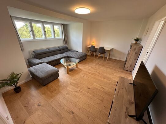 Light-flooded attic apartment at the gates of Berlin