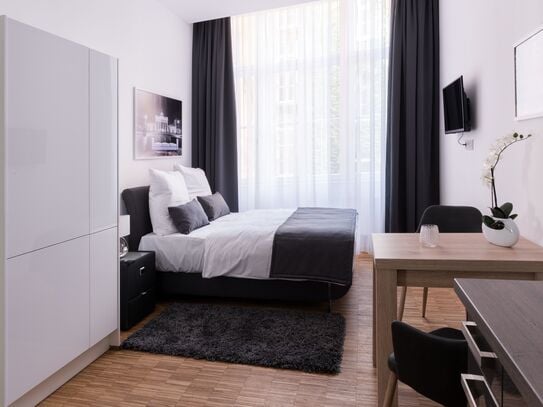 Stilvolle, moderne Wohnung in Mitte