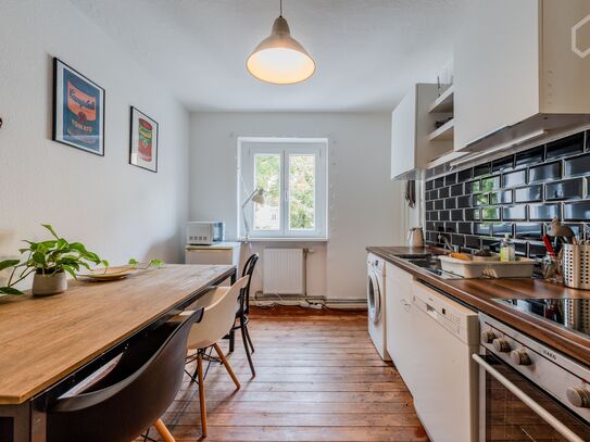 Charming 2-room apartment with balcony in the heart of Neukölln