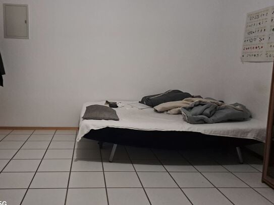 Schönes Zimmer im Herzen von Eppelheim