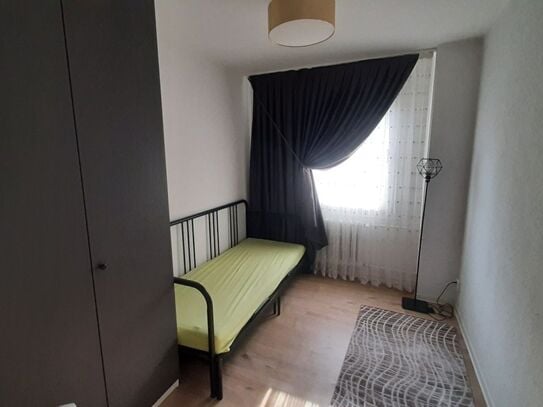 3 room apartment fully furnished near water