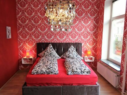 Einzimmerapartment in einem Altbremer-Jugendstil-Haus | One room apartment in an Altbremer Art Nouveau house
