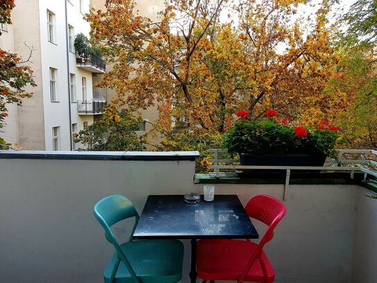 Studio with balcony in Schöneberg