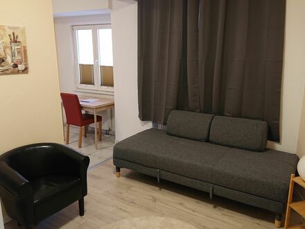 Apartment für längere Aufenthalte | Quiet suite in vibrant neighbourhood