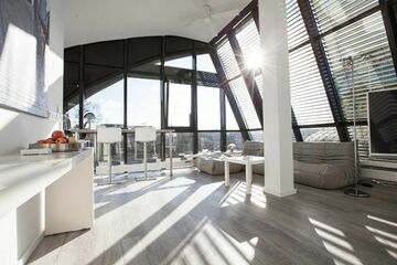 Exklusives & modernes Loft mit fantastischem Blick auf die Burg