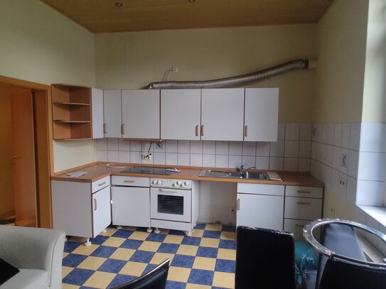 Large apartement with 3 separate rooms in Duisburg-Rheinhausen