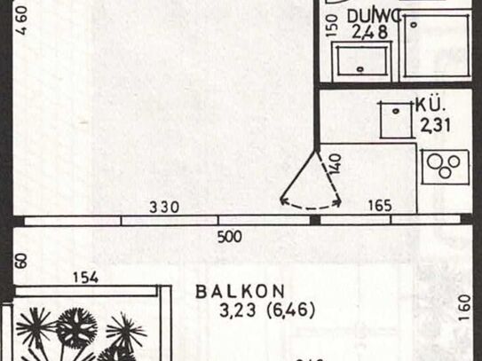 Erstbezug nach Sanierung mit Balkon / Möblierte 1-Zimmer-Wohnung in Alsternähe