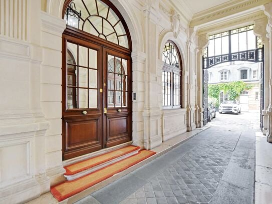 Beautiful 1BDR in a former mansion - Dauphine / 16e