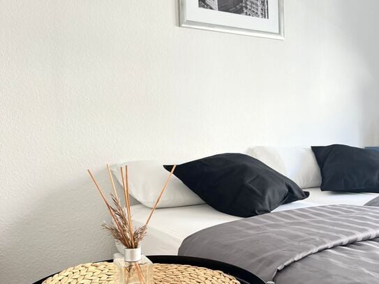 2-BEDROOM apartment IN THE CENTER OF COLOGNE, Koln - Amsterdam Apartments for Rent