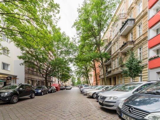 Cozy Apartment with Balcony - centrally located in Tiergarten, Berlin - Amsterdam Apartments for Rent