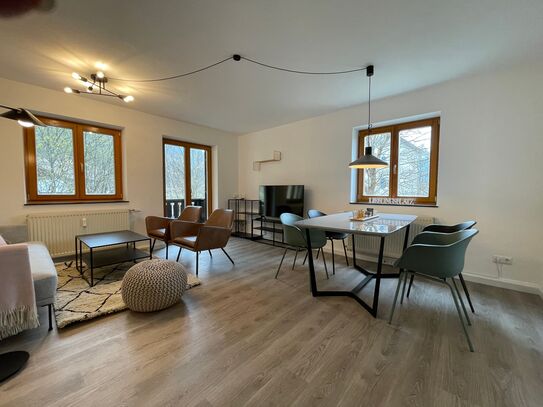 Modern flat with mountain and river views (Mittenwald)