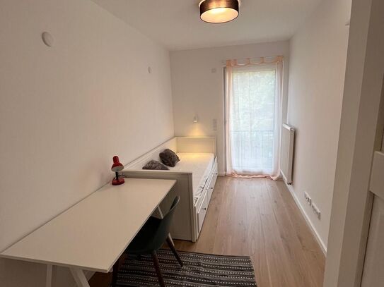 Fully furnished 3 room-flat in Frankfurt Westend Next to Grüneburgpark / Palmegarten / Goethe University First use afte…