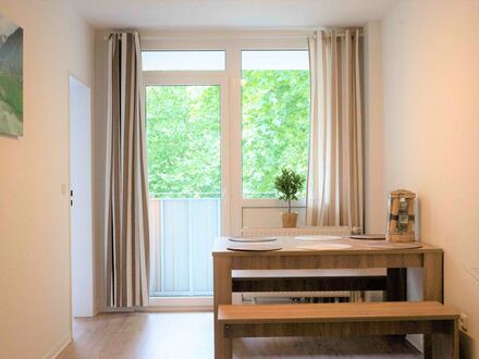 Ferienwohnung in Düsseldorf zentral und dennoch im Grünen | Apartment in Düsseldorf central and yet in the countryside