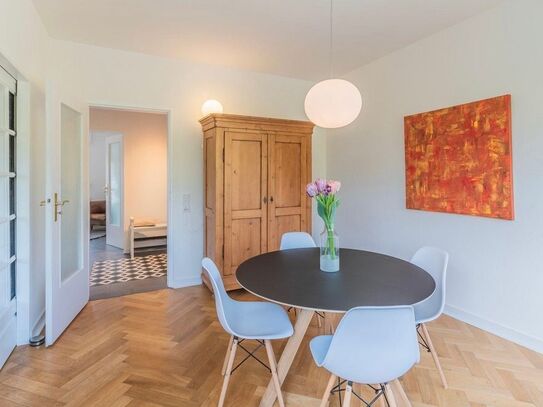 Stylishly furnished flat - very City Center, Quite and Green, Frankfurt - Amsterdam Apartments for Rent